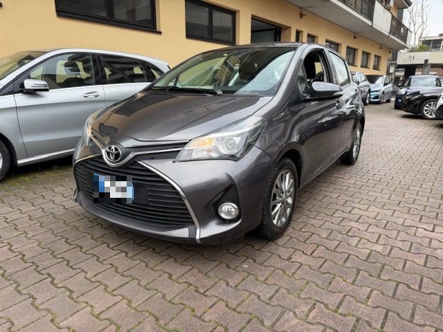 TOYOTA Yaris usata, con ABS