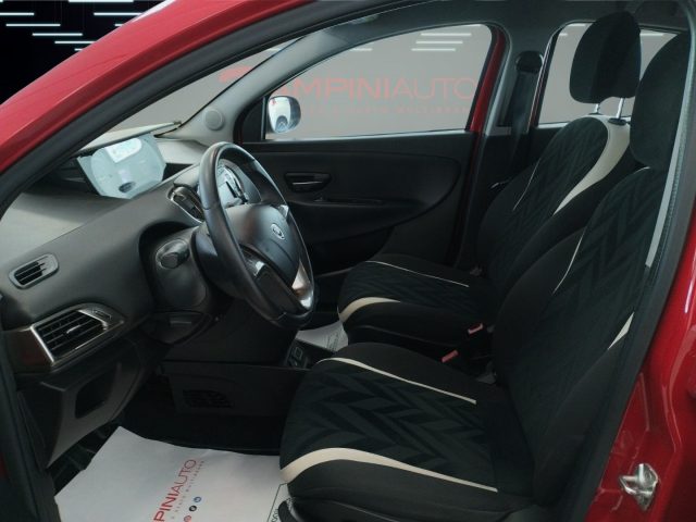 LANCIA Ypsilon usata 14