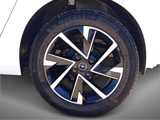 OPEL Corsa usata, con Climatizzatore