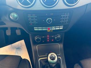 MERCEDES-BENZ B 180 usata, con Controllo trazione