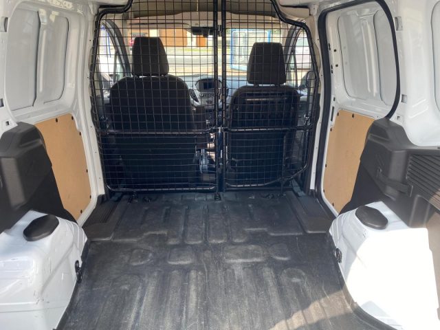 FORD Transit Courier usata, con Volante multifunzione