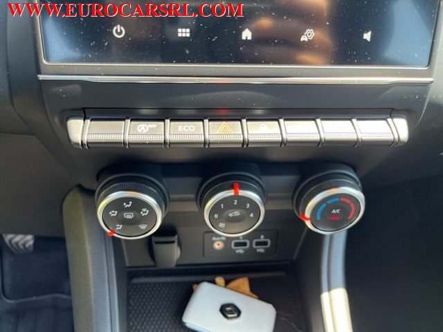 RENAULT Captur usata, con Autoradio digitale