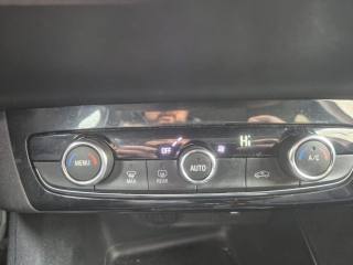 OPEL Corsa usata, con ESP