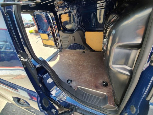 FORD Transit Connect usata, con MP3