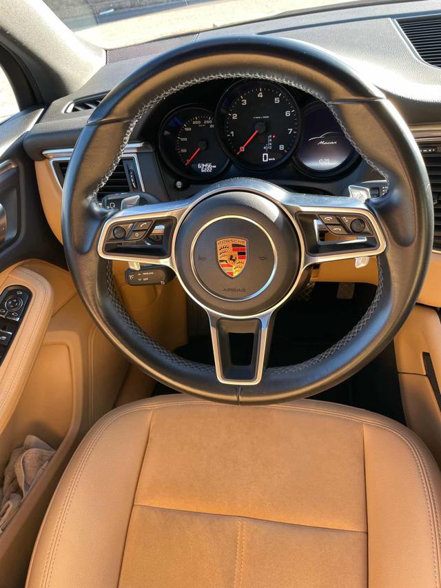 PORSCHE Macan usata, con Fendinebbia