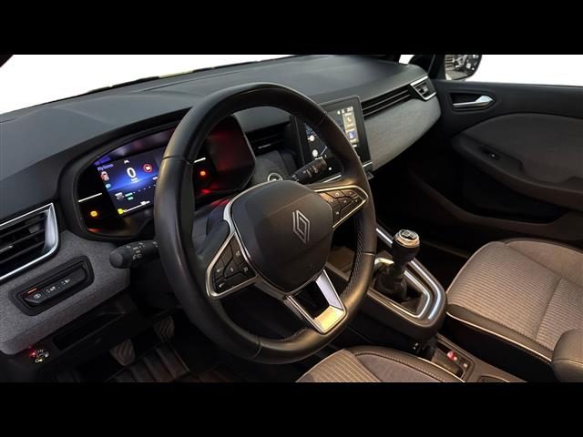 RENAULT Clio usata, con Alzacristalli elettrici