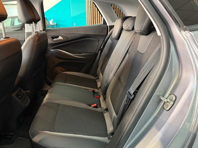 OPEL Grandland X usata, con Sedile posteriore sdoppiato