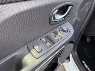 RENAULT Clio usata, con Touch screen