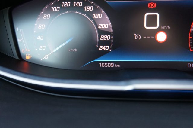 PEUGEOT 3008 usata, con Riconoscimento dei segnali stradali