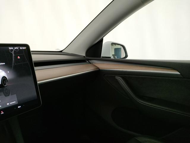 TESLA Model Y usata, con Touch screen