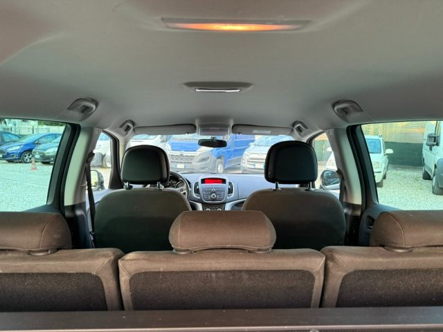 OPEL Zafira Tourer usata, con Cruise Control