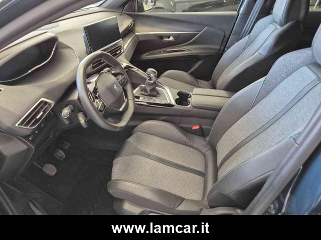 PEUGEOT 3008 usata, con Park Distance Control