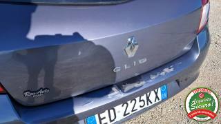 RENAULT Clio usata, con Boardcomputer