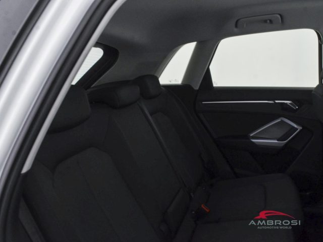 AUDI Q3 usata 10