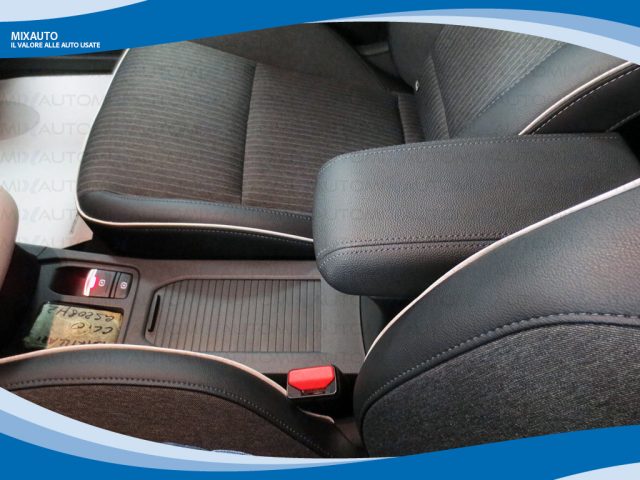 RENAULT Clio usata, con Chiusura centralizzata