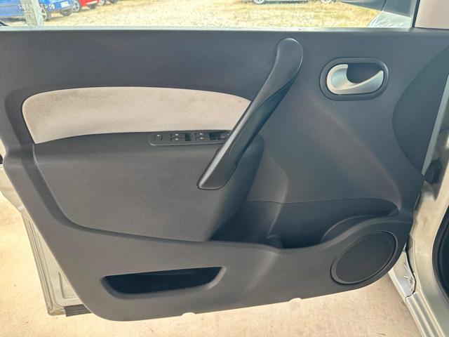 RENAULT Kangoo usata 43