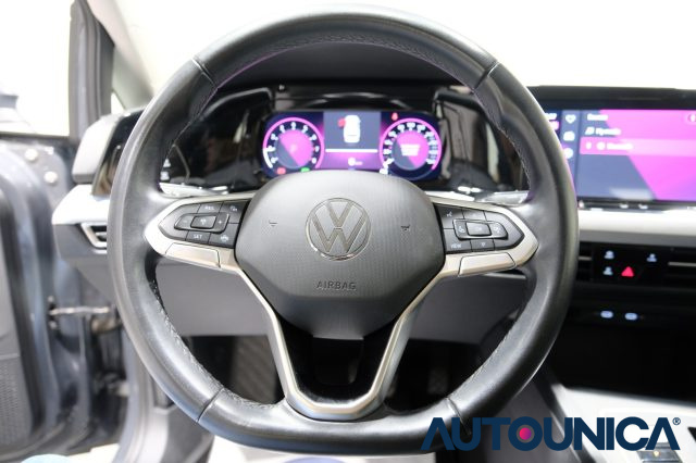VOLKSWAGEN Golf Variant usata, con Boardcomputer