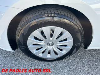 VOLKSWAGEN Golf usata, con USB