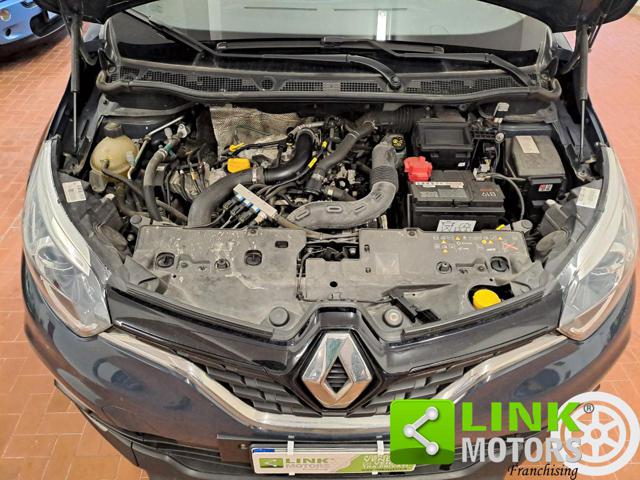 RENAULT Captur usata, con Autoradio
