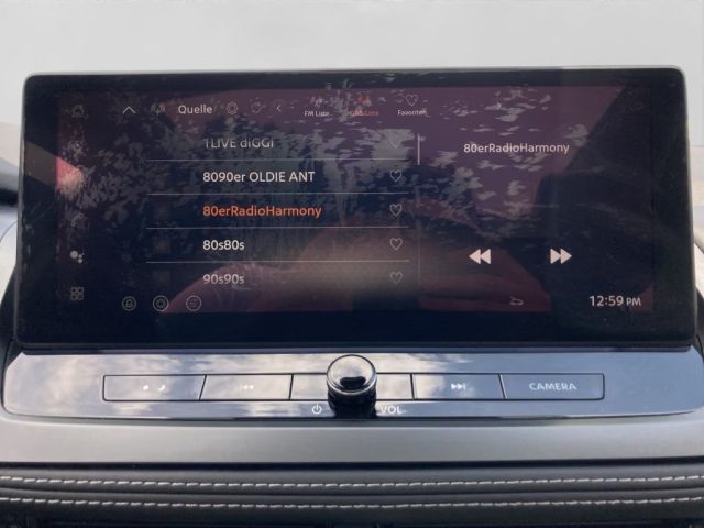 NISSAN Qashqai usata, con Controllo automatico clima