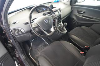 LANCIA Ypsilon usata, con ESP
