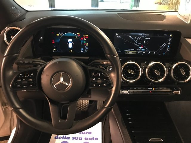 MERCEDES-BENZ GLA 250 usata, con Controllo trazione