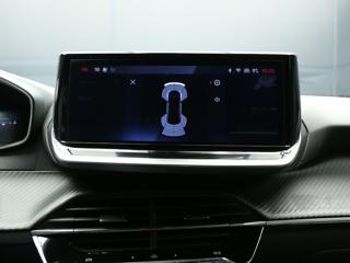 PEUGEOT 2008 usata, con Controllo automatico clima