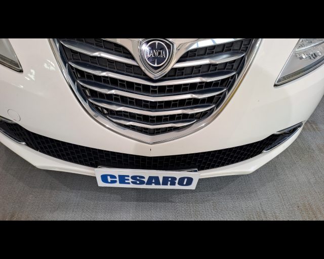LANCIA Ypsilon usata 35