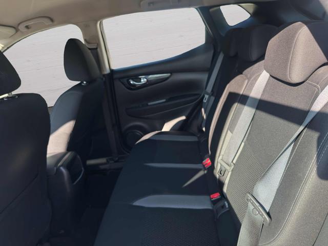 NISSAN Qashqai usata, con Controllo automatico clima