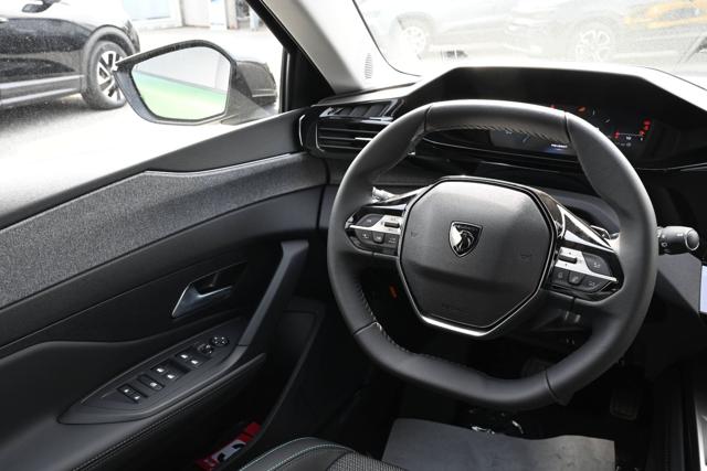 PEUGEOT 308 usata, con Volante in pelle