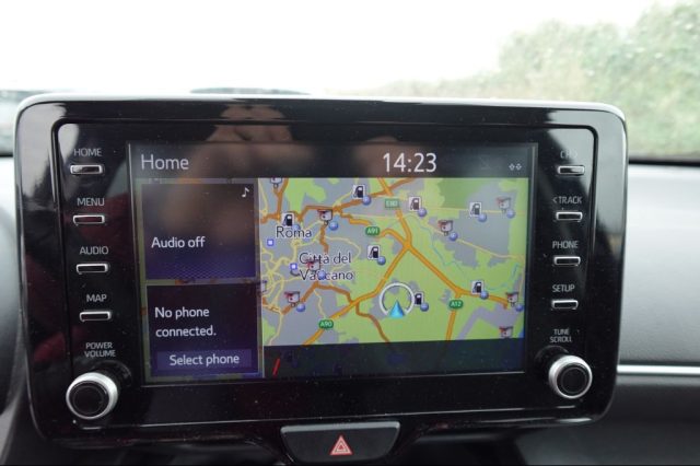 TOYOTA Yaris Cross usata, con ESP