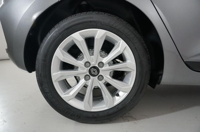 RENAULT Clio usata, con Autoradio