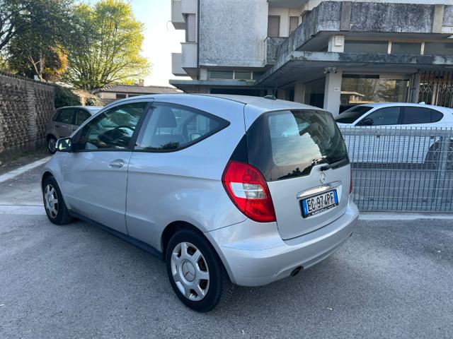 MERCEDES-BENZ A 150 usata, con Alzacristalli elettrici