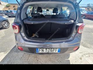 HYUNDAI i10 usata, con Fendinebbia