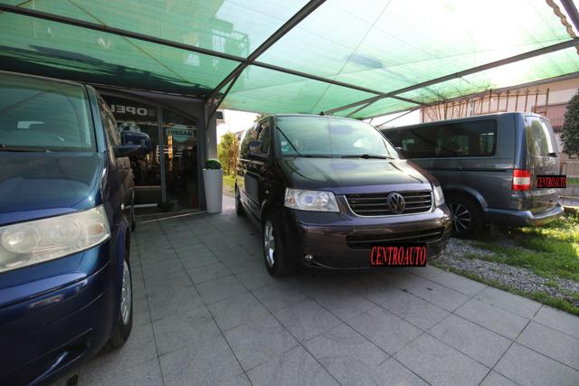 VOLKSWAGEN Multivan usata, con Sistema di navigazione