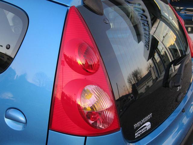 PEUGEOT 107 usata 57