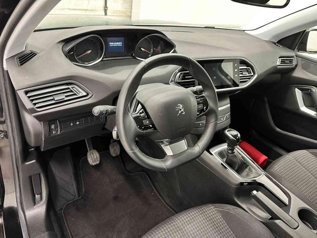 PEUGEOT 308 usata, con Boardcomputer