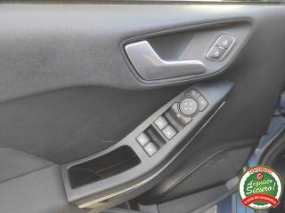 FORD Fiesta usata, con ESP