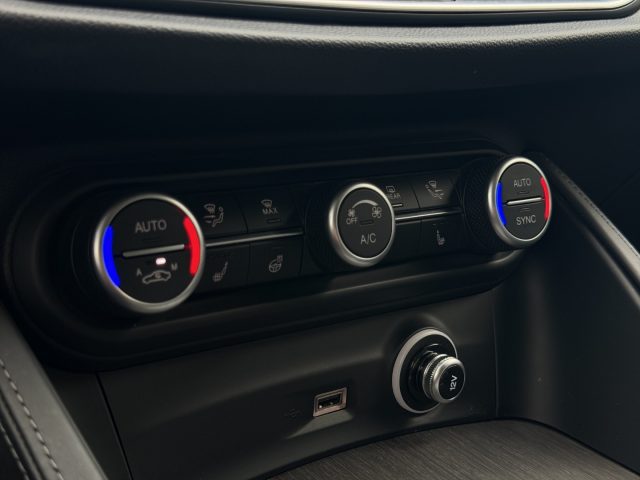 ALFA ROMEO Stelvio usata 13
