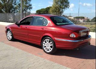 JAGUAR X-Type usata, con Airbag
