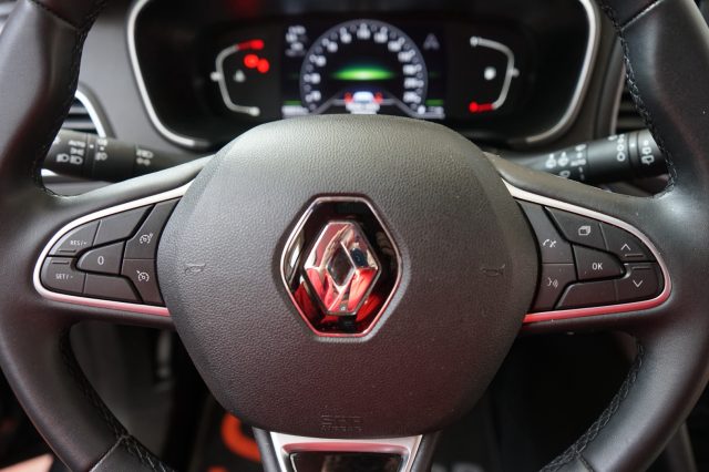 RENAULT Megane usata, con Sensore di pioggia