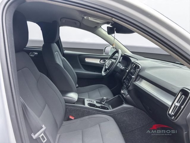 VOLVO XC40 usata 10