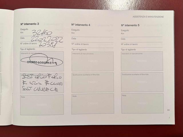 VOLVO XC40 usata, con Isofix