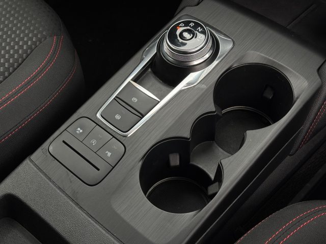 FORD Kuga usata, con Interni in pelle