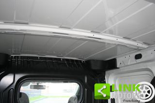 FIAT Doblo usata, con Pneumatici da neve