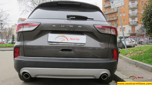 FORD Kuga usata, con Specchietti laterali elettrici