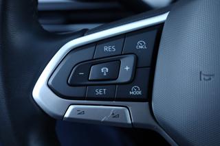 VOLKSWAGEN Golf usata, con USB