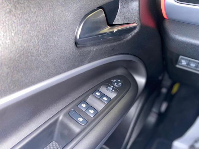 JEEP Avenger usata, con Touch screen