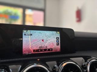 MERCEDES-BENZ A 180 usata, con Autoradio