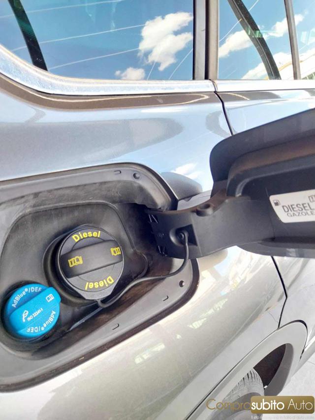VOLKSWAGEN Tiguan usata 26